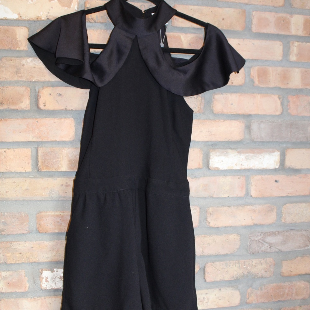 Carolina Belle Black Flutter Sleeve Romper NWT | Size 2